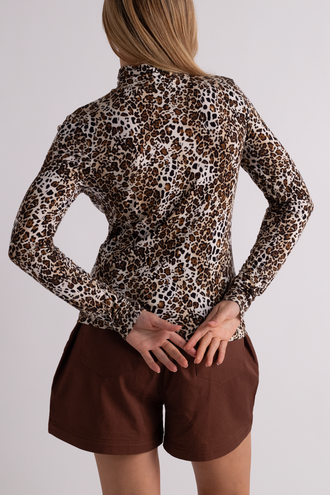 Leopard Print Long Sleeve Turtleneck Top