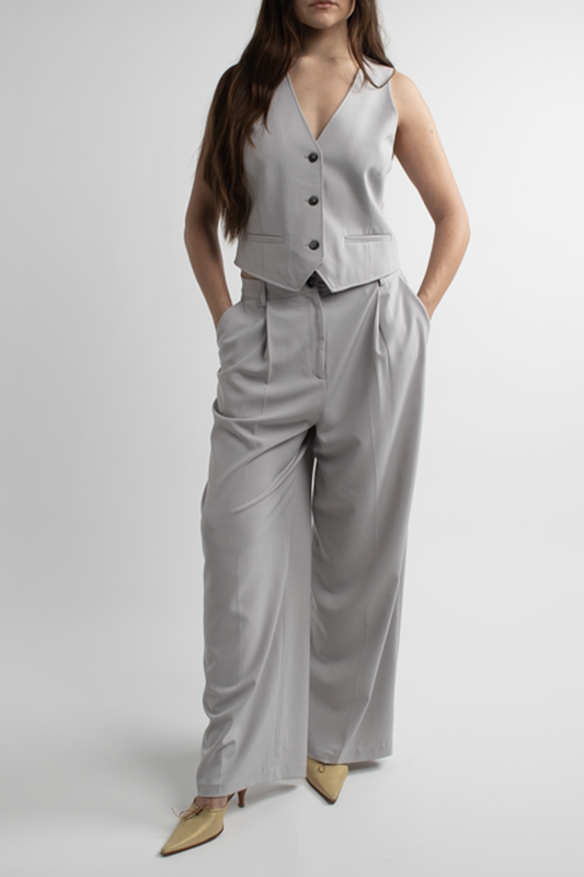 WhoWhatWear Gray Vest & Suit Set