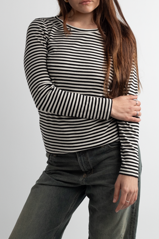 Black & White Long Sleeve Striped Ribbed Tee