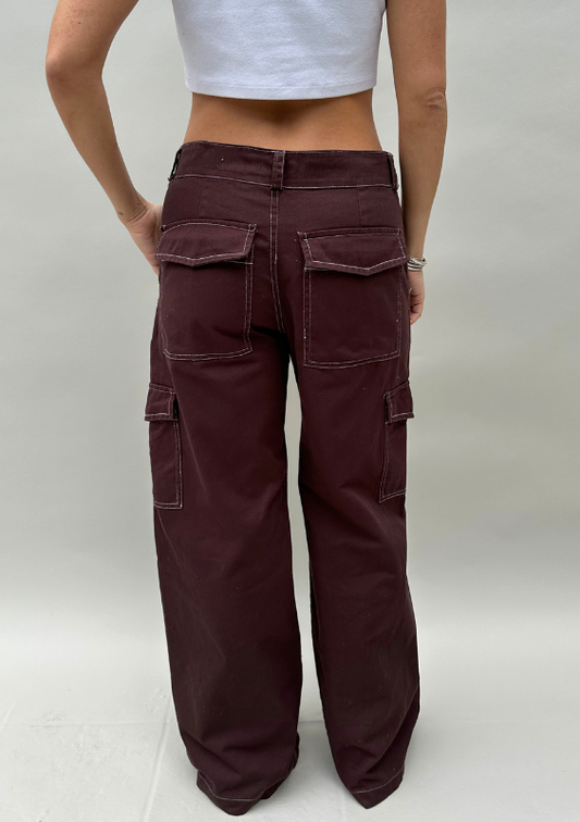 Vintage Brown Cargo Pants with With Stitching